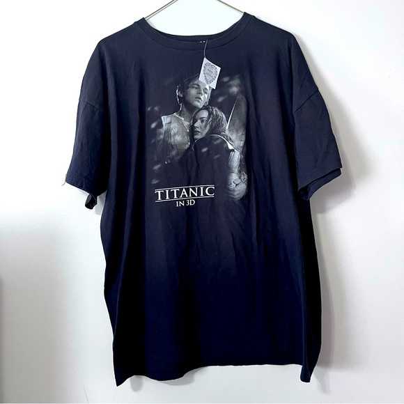 Vintage Titanic In 3D Jack and Rose Tshirt Size xl - Picture 4 of 7